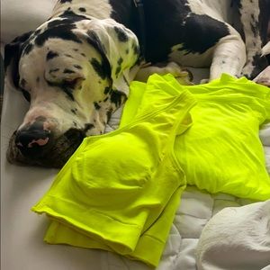 Very soft long sleeve top $ bra